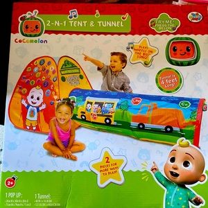 Coco melon 2-N-1 Tent & Tunnel
